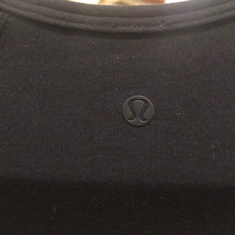 Lulu lemon athletic shirt/sweatshirt style